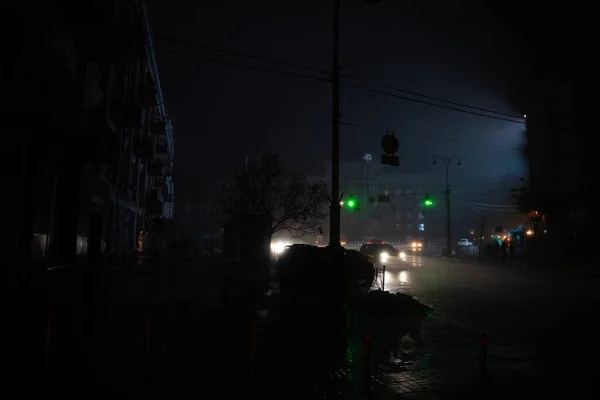 乌克兰 2022年11月24日 基辅市在俄罗斯导弹袭击后陷入停电 没有电和电的城镇 — 图库照片