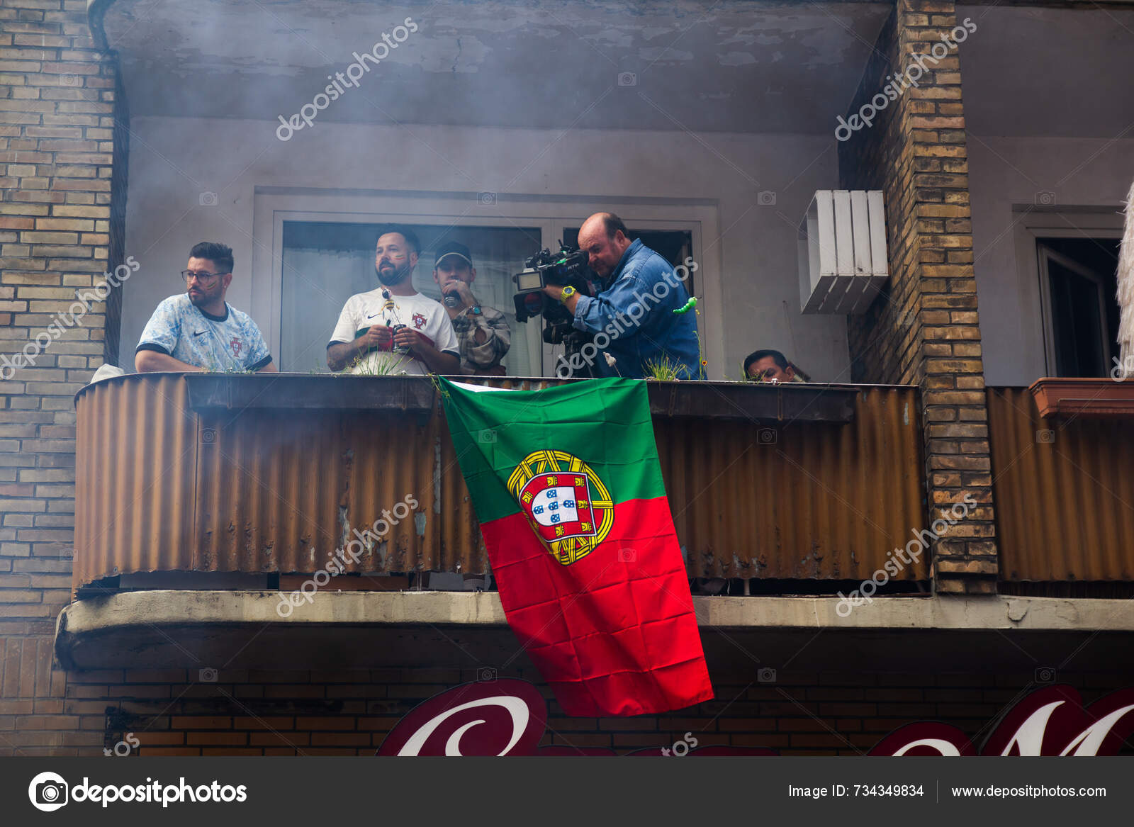 Hambourg Allemagne Juillet 2024 Les Fans Portugais Célèbrent L'euro