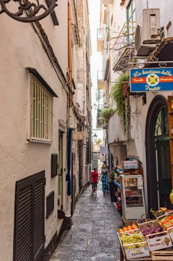 Amalfi Sahili boyunca tekne turu, Campania, İtalya Ekim 2023