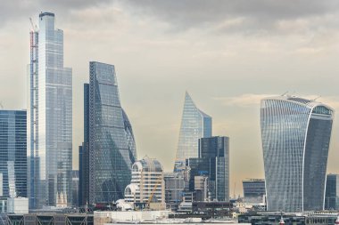 Thames Nehri 'nin çevresi, Londra, Kasım 2019