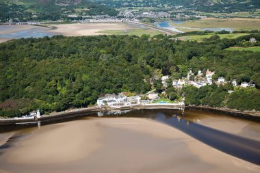 Gwynedd, Kuzey Galler 'deki ünlü Portmeirion turist köyü.