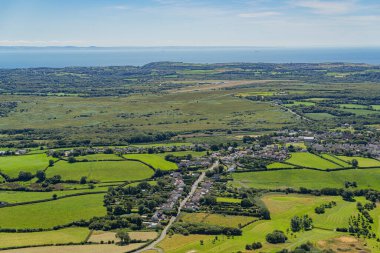 Helikopter Swansea, Mırmır ve Gower Yarımadası üzerinde, Galler, İngiltere