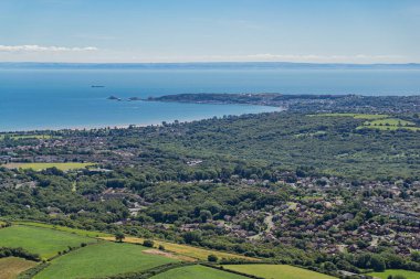 Helikopter Swansea, Mırmır ve Gower Yarımadası üzerinde, Galler, İngiltere
