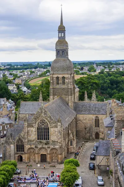 Saint-Sauveur de Dinan Bazilikası