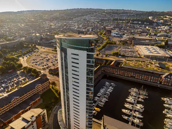 11.08.2022, Swansea, Glamorgan, Wales Havacılık Swansea Marina manzarası