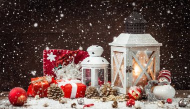 Noel feneri sahnesi. Mutlu Noeller tebrik kartı..