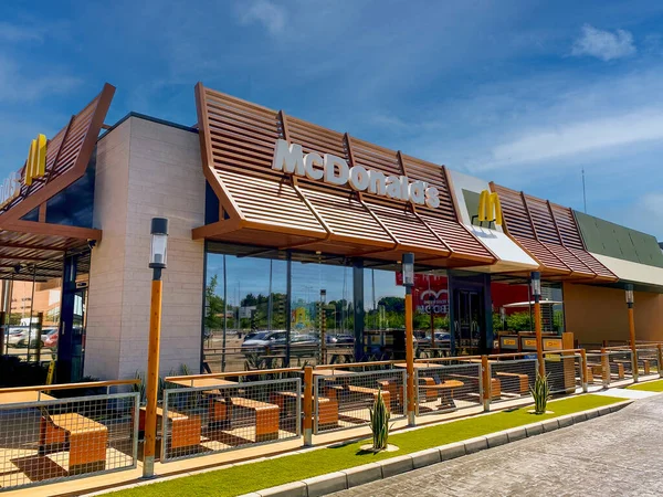 stock image Zaragoza, Spain; July 2023: side view of the McDonald's restaurant located in the Outlet Tower.