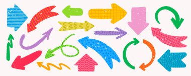 Kaba kırsal tarzda çeşitli desenleri olan el çizimi vektör okları. Dokuları ve çocukça desenleri olan klasik fırça soyut okları. Elle çizilmiş bilgi vektörü koleksiyonu.