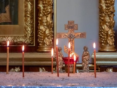 Başmelek Michael Kilisesi, Altea 'da Alicante ve Valencia arasında bulunan, Rus Ortodoks Kilisesi' ne bağlı İspanyol-Portekiz Piskoposluğu 'na bağlı bir kilisedir. İspanya 'daki ilk kilise Rus ahşap mimarisi tarzında inşa edildi..