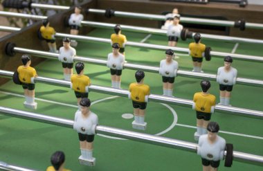 Oyuncularla oynanan masa futbolu maçı, masa futbolu maçının kapanışı