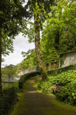 Parktaki patika. Niort. Fransa