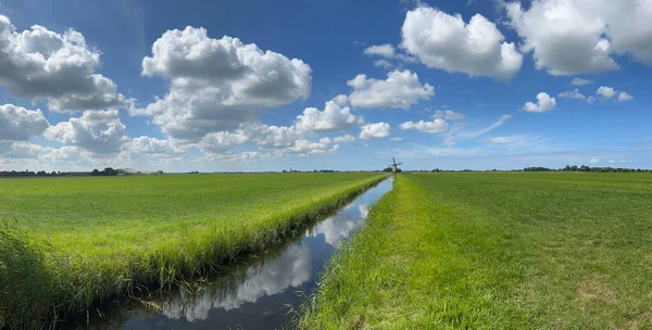 Panorama Młyna Rinsulmageast Friesland Holandia — Zdjęcie stockowe