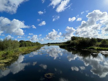 Nehir Hollanda 'nın Overijssel bölgesindeki Vilsteren' in etrafından geçiyor.