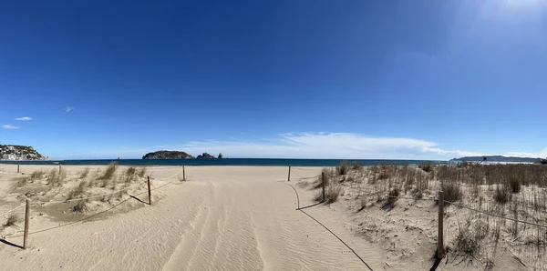 Панорама Пляжу Estartit Коста Браві Іспанії — стокове фото