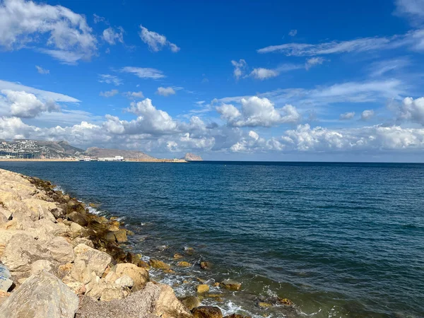 Узбережжя Алтея Іспанії — стокове фото