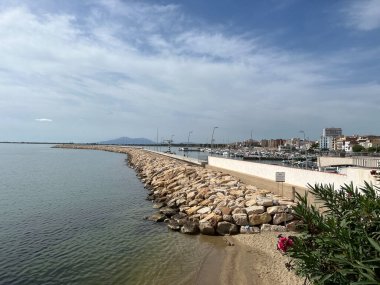 İspanya 'da L' Ampolla Limanı