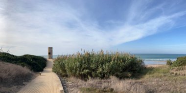 Endülüs 'te Chiclana de la Frontera çevresindeki Torre del Puerco' dan Panorama