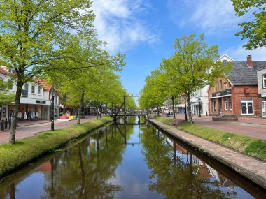 Almanya, Papenburg Kanalı üzerindeki Köprü