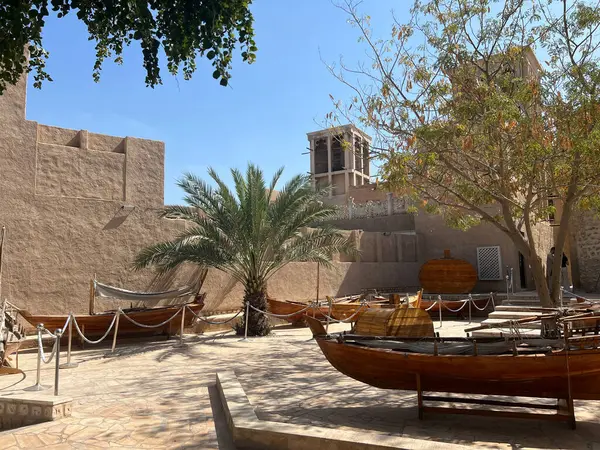 Деревянные Лодки Историческом Районе Аль Фахиди Дубае Объединенные Арабские Эмираты — стоковое фото