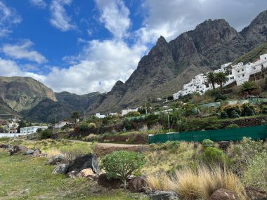 Vecindad de enfrentee adasında yürüyüş yapmak Gran Canaria adasında