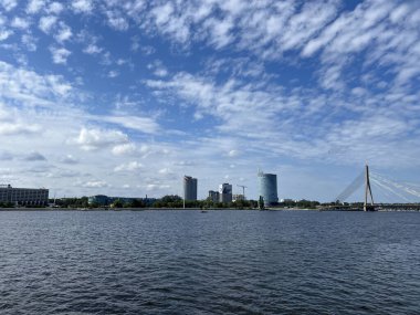 Riga, Letonya 'daki Daugava Nehri