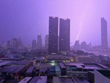 Bangkok, Tayland 'da yıldırım