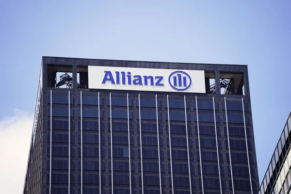 Nowy Jork Kwietnia 2023 Allianz Global Investors Sign Office Building — Zdjęcie stockowe