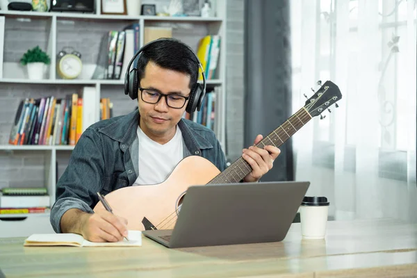 Asian Man Wearing Headphone Play Guitar Sing Song Learning Online — Stock Photo, Image
