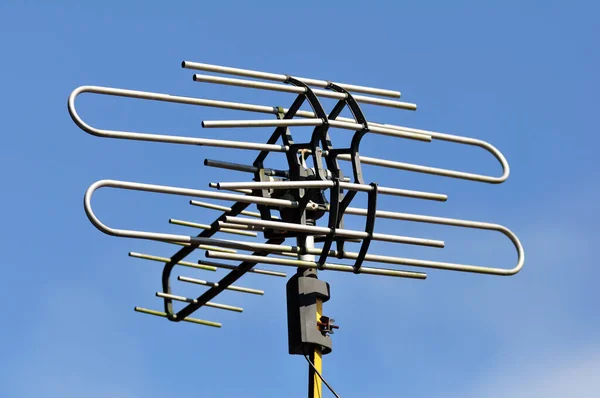 Analog Antenna Blue Sky Background — Foto de Stock