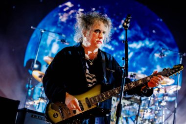 Temmuz 2022. Amsterdam, Hollanda 'da. The Cure Konseri