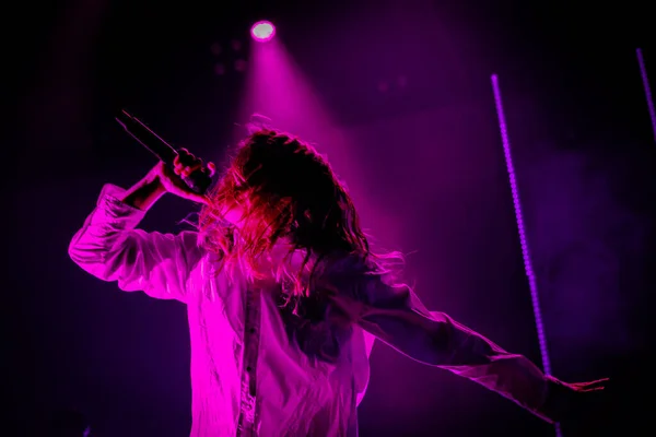 2023 Április Afas Live Amsterdam Hollandia Koncert Lány Piros — Stock Fotó