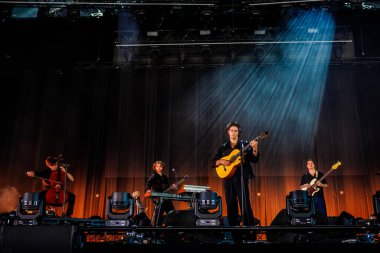 19 Ağustos 2023. Lowlands Festivali, Hollanda. Tamino Konseri