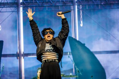 Yungblud 25 Şubat 2023 'te Londra, İngiltere' de OVO Arena Wembley 'de sahne aldı.. 