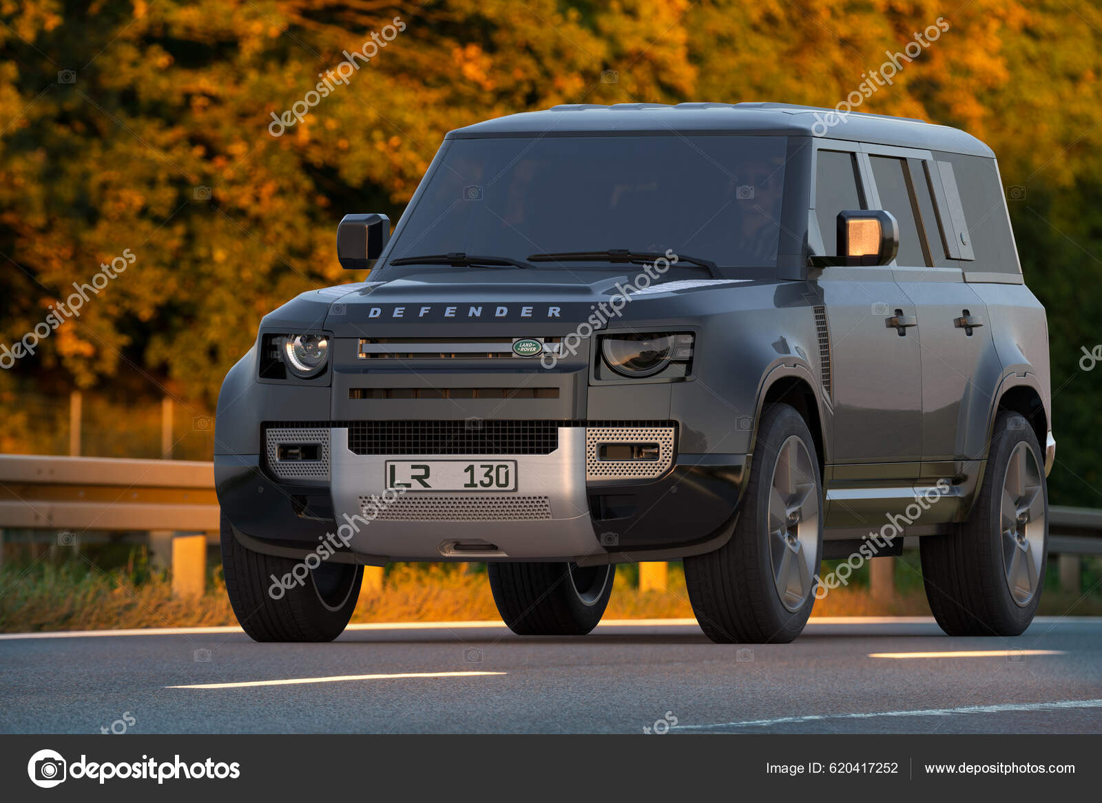Новый Land Rover Defender 130 – Стоковое Редакционное Фото.
