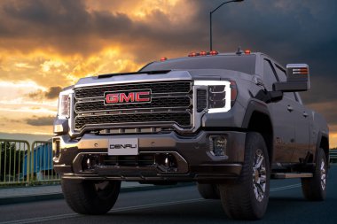 GMC Sierra HD Denali 