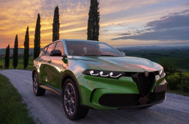 Alfa Romeo Tonale Eklentisi Melezi