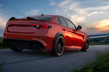 Alfa Romeo Giulia GTA ve GTAm kesinlikle sınırlıdır ve İtalyan markasının 110. yaş gününü kutlamak için yaratılmıştır..