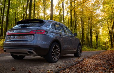 Lincoln Nautilus. Çekici bir pakette Amerikan zarafeti