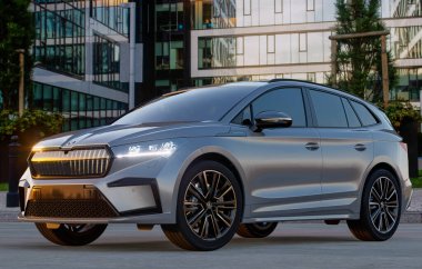 SKODA Enyaq iV - electric and sporty