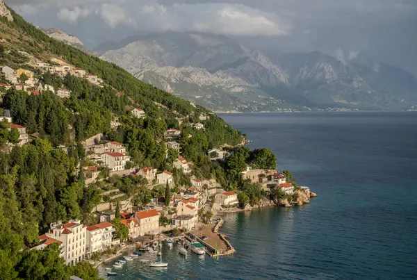 Piękne Wybrzeże Adriatyku Chorwacji Pobliżu Kurortu Makarska — Zdjęcie stockowe