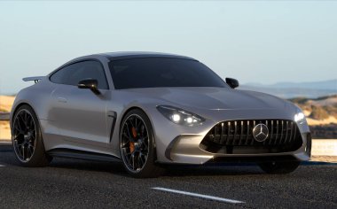Szczecin, Polonya-Şubat 2024: Mercedes-Benz AMG GT Coupe 2024.3D Render.
