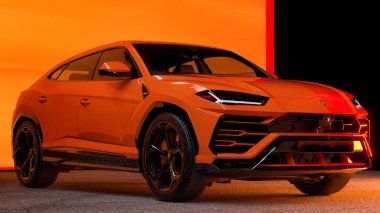 Lamborghini Urus, dünyanın en hızlı giden SUV 'u.