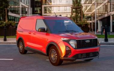 Yepyeni Ford Transit Kurye