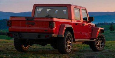  Jeep Gladyatörü. Gelenek ve yenilikleri birleştiren çok yönlü bir kamyonet..