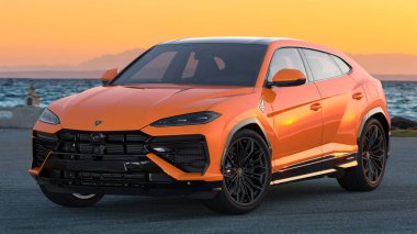Lamborghini Urus SE eklenti sürücüsü 800 hp.