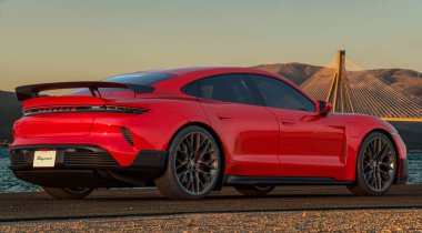 Porsche Taycan Turbo GT sürüm 2025