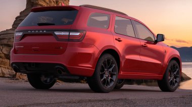 Dodge Durango SRT - cehennemden gelen SUV.
