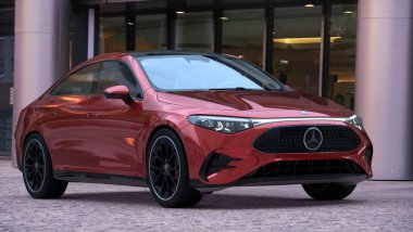 EQ teknolojisi olan yeni elektrikli Mercedes CLA.