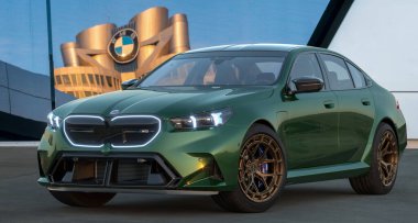 Yeni BMW M5 bir eklenti hibrit..