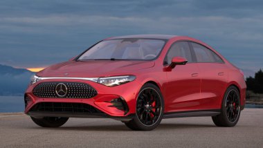 EQ teknolojisi olan yeni elektrikli Mercedes CLA.